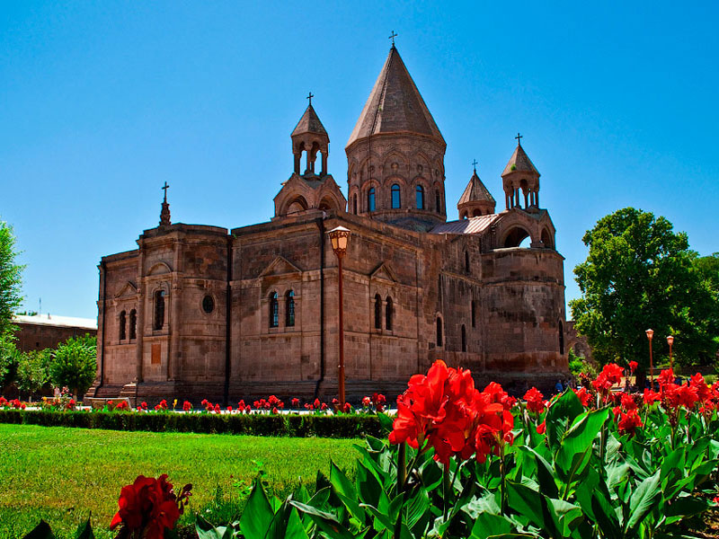 Day 2. Yerevan City Tour-Ejmiatsin-Zvartnots-Yerevan