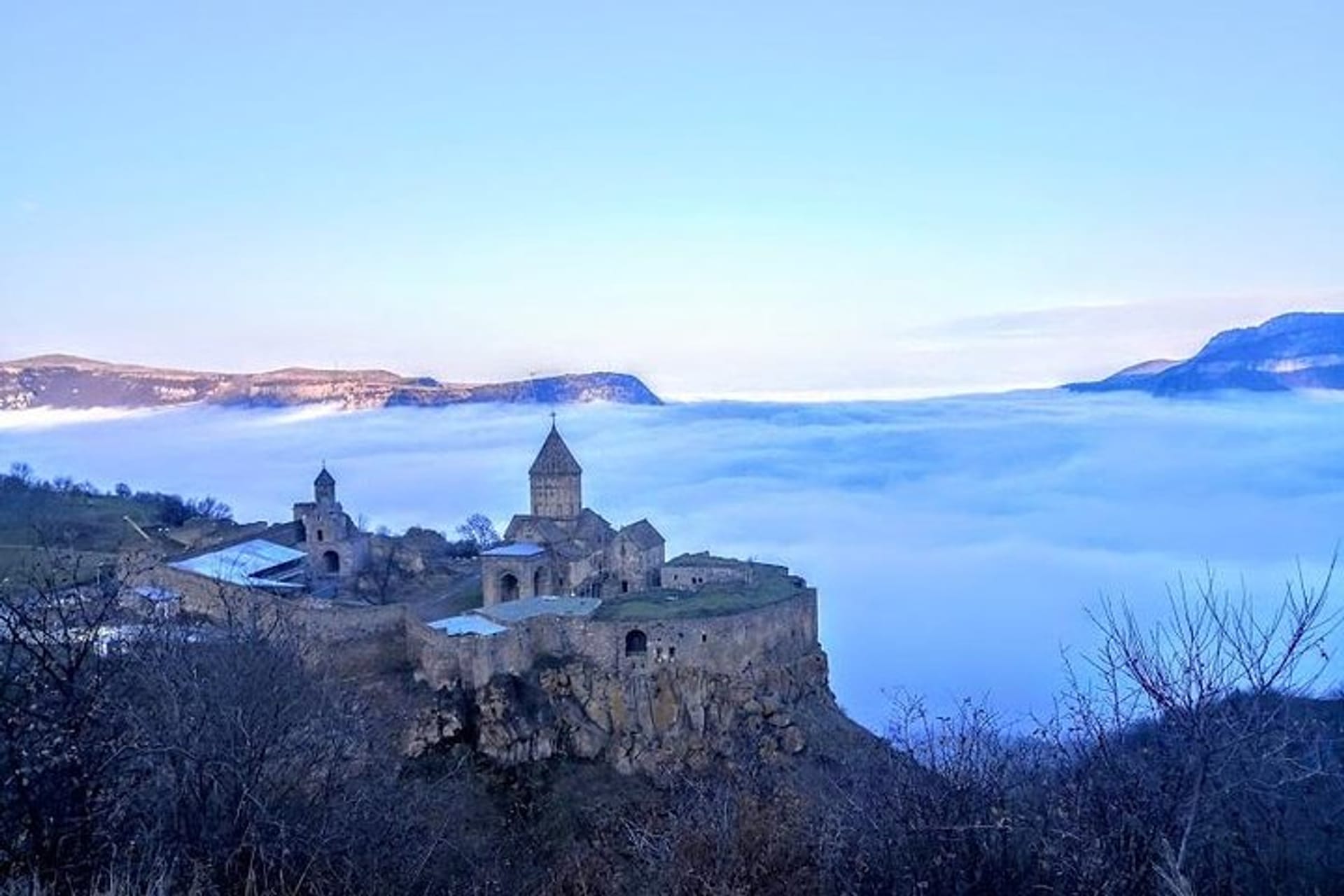 DAY 5. Yerevan-Khor Virap-Noravank-Areni-Karahunj-Goris